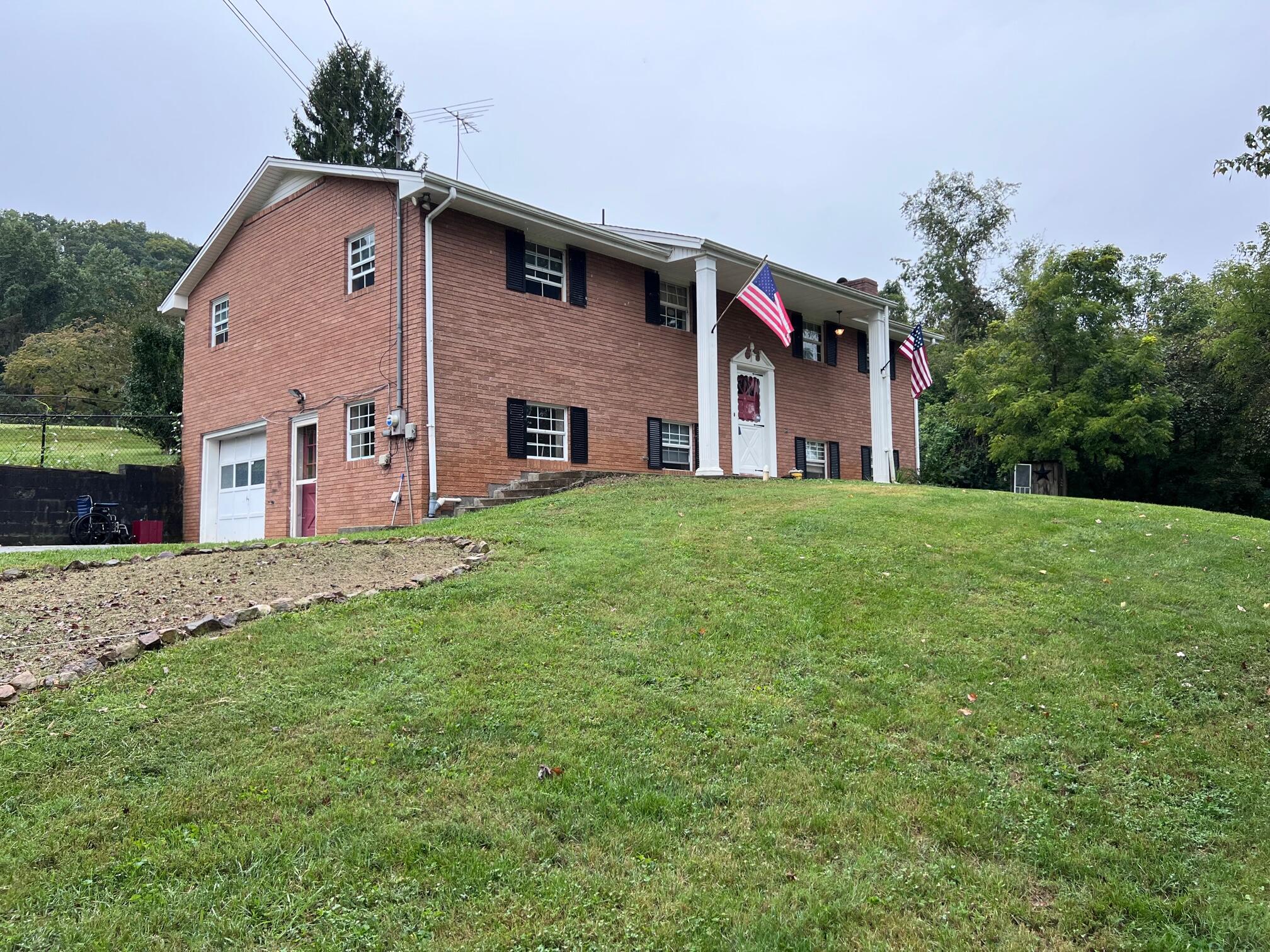 134 Howes Chapel Road Rogersville, TN 37857 - Photo 1 of 18 IMG_9201