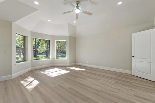 $699,000 | 615 West Aurora Vista Trail, Aurora, TX 76078