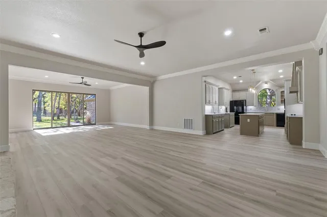 $699,000 | 615 West Aurora Vista Trail, Aurora, TX 76078