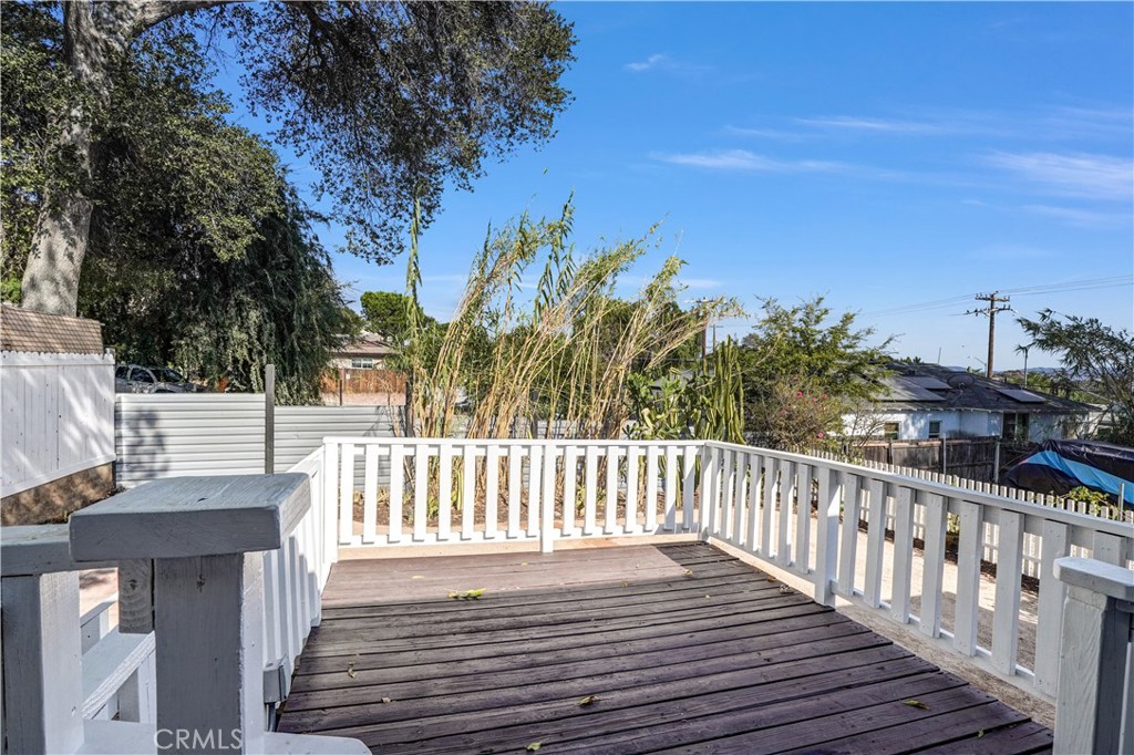 9246 Rowell Avenue Chatsworth, CA 91311 - Photo 21 of 22 a view of a wooden deck