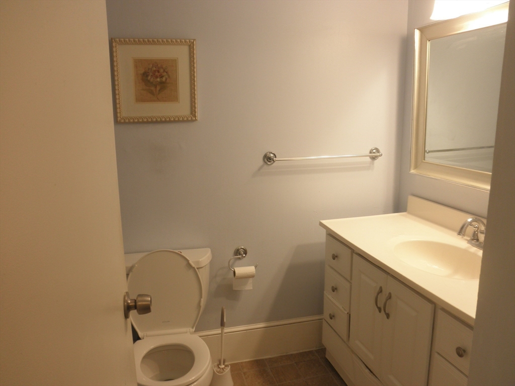 49 Will Drive, Unit 116 Canton, MA 02021 - Photo 8 of 10