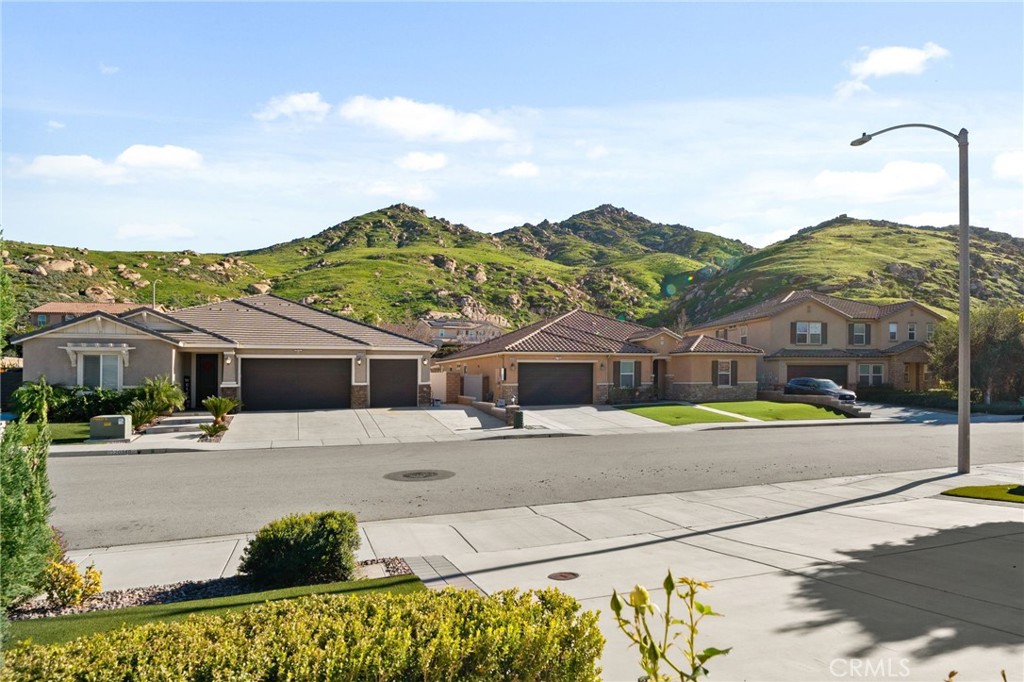 20346 Symphony Drive Riverside, CA 92507 - Photo 5 of 44 Rolling Hills Views