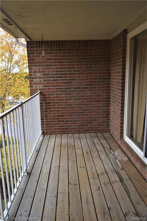 13442 Forest Ridge Boulevard, Unit 176 Sterling Heights, MI 48313 - Photo 20 of 26