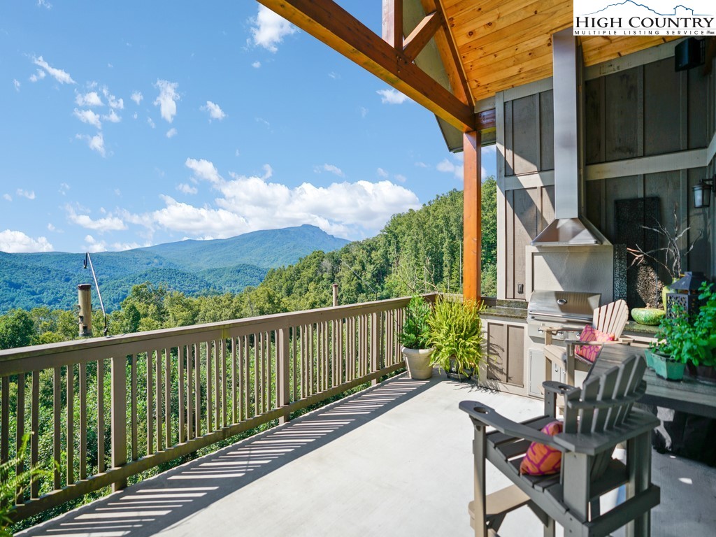 155 Falcon Trace, Unit C331 Boone, NC 28607 - Photo 1 of 30 Gallery Image 1