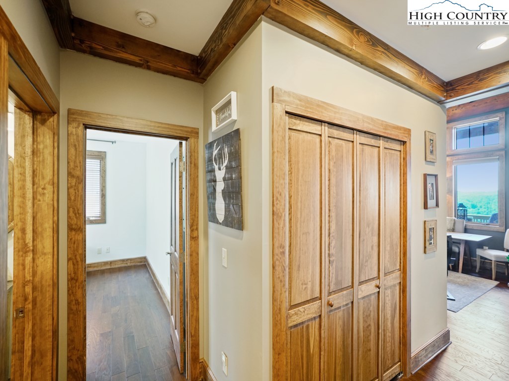 155 Falcon Trace, Unit C331 Boone, NC 28607 - Photo 4 of 30 Gallery Image 4