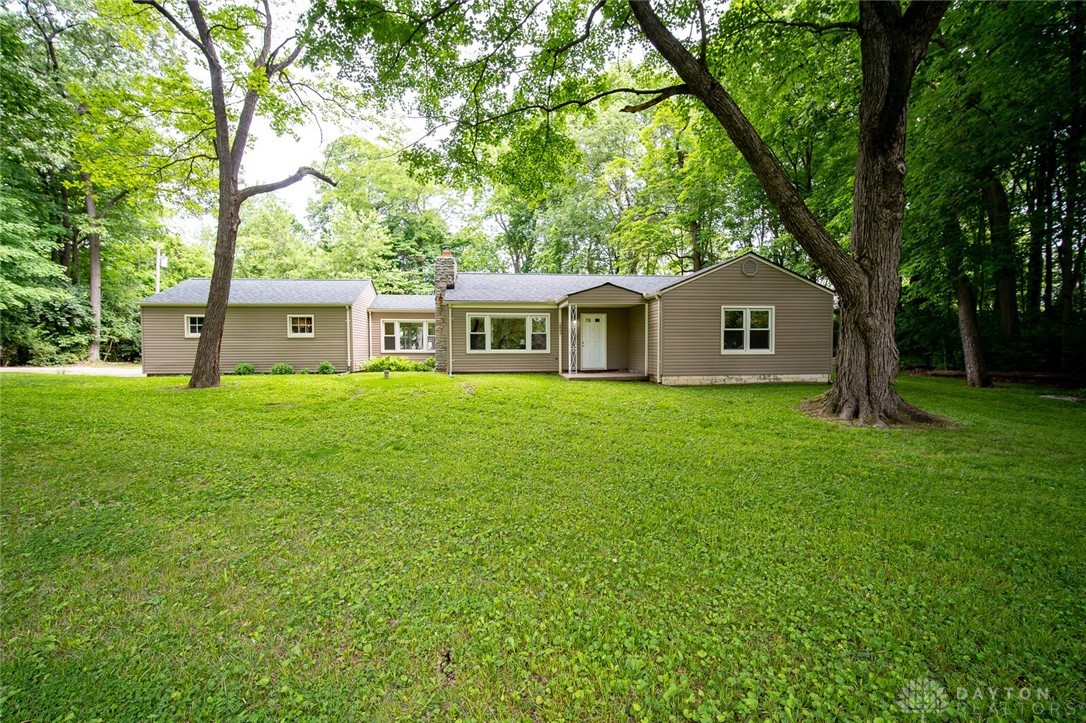 2883 Red Oak Road Dayton, OH 45432 - Photo 1 of 31 Gallery Image 1
