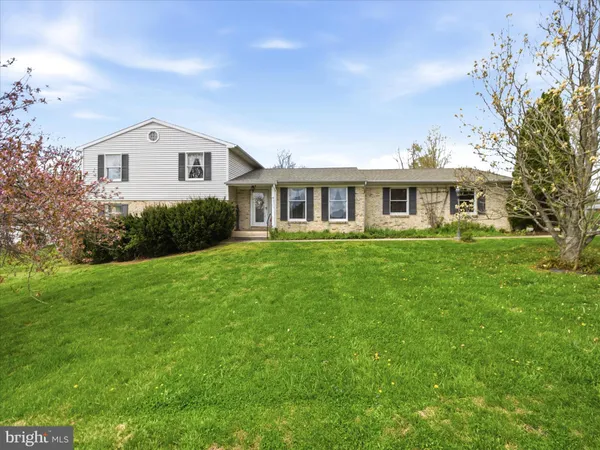 $399,900 | 8 Taylor Drive, Keedysville, MD 21756