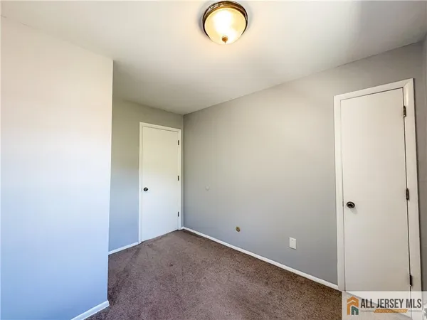 $160,000 | 66 Fox Road, Unit 9B, Edison, NJ 08817