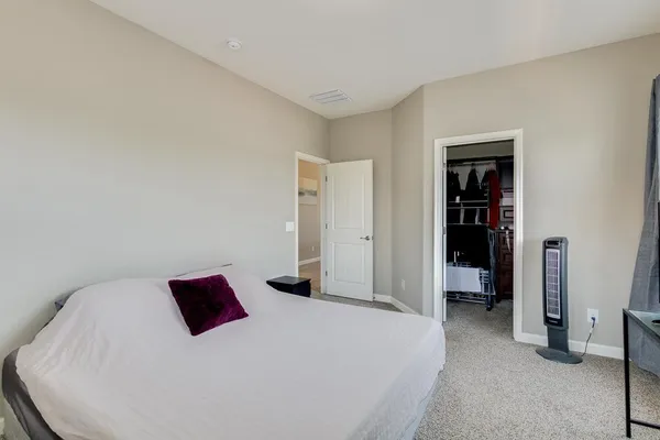 $2,350 | 1367 South Country Club Drive, Unit 1069, Mesa, AZ 85210