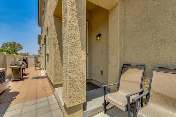 $2,350 | 1367 South Country Club Drive, Unit 1069, Mesa, AZ 85210