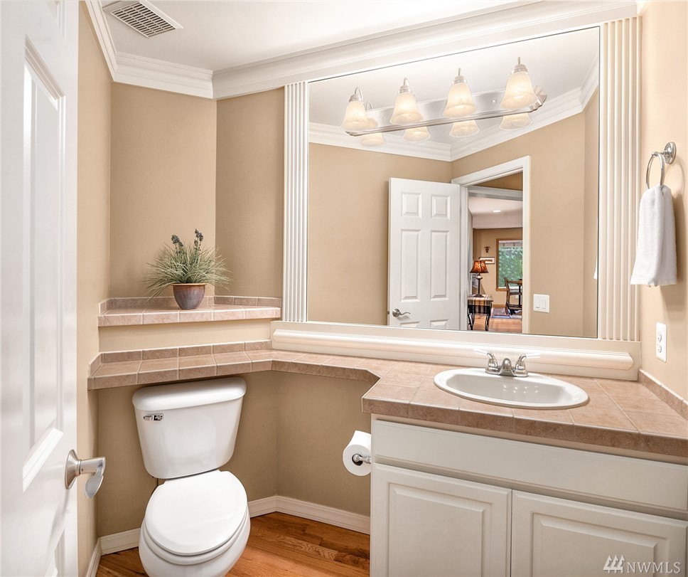 17404 5th Place West Bothell, WA 98012 - Photo 18 of 38