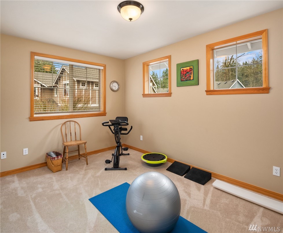 17404 5th Place West Bothell, WA 98012 - Photo 27 of 38