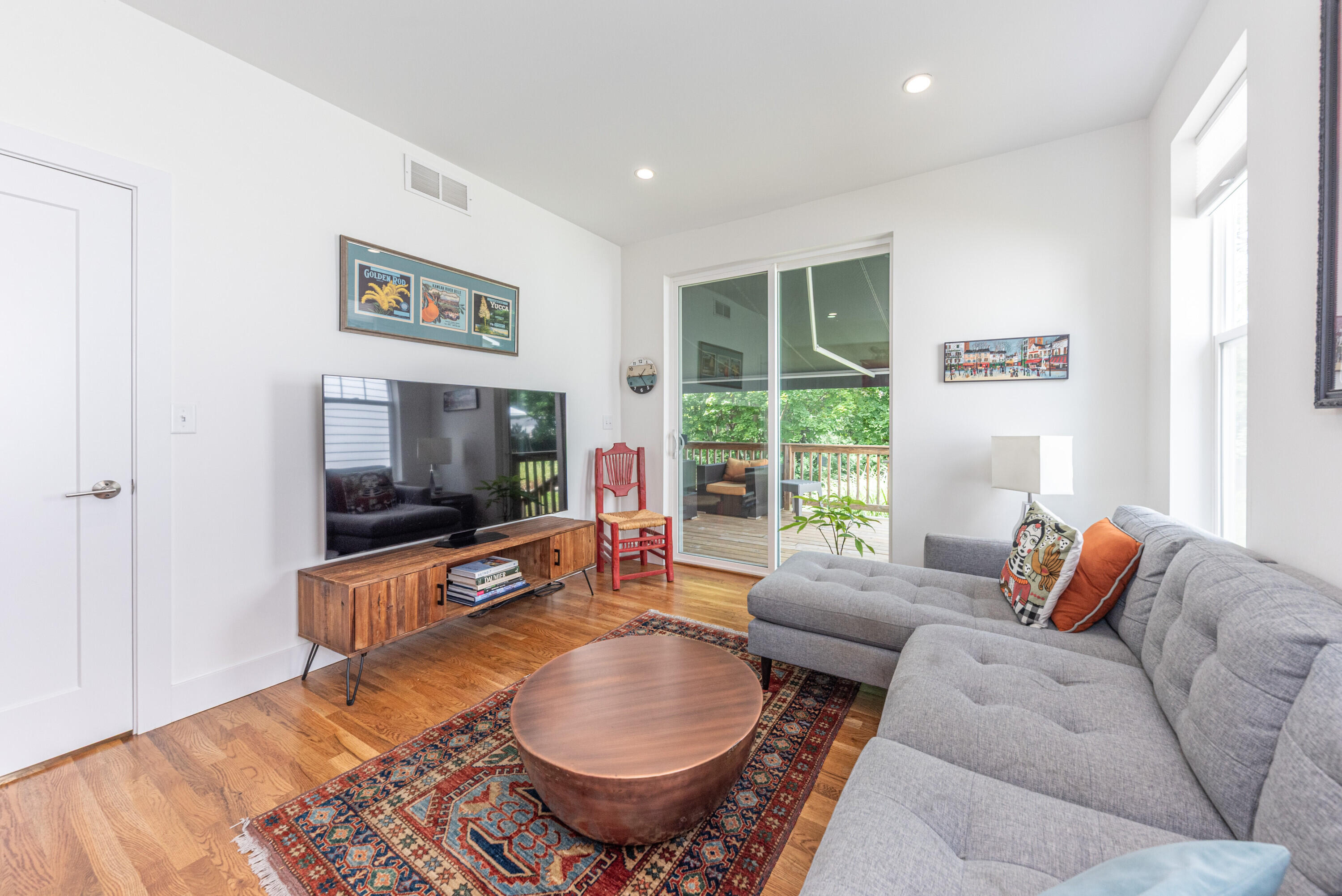 1005 Newport Road Ann Arbor, MI 48103 - Photo 16 of 36 048_44