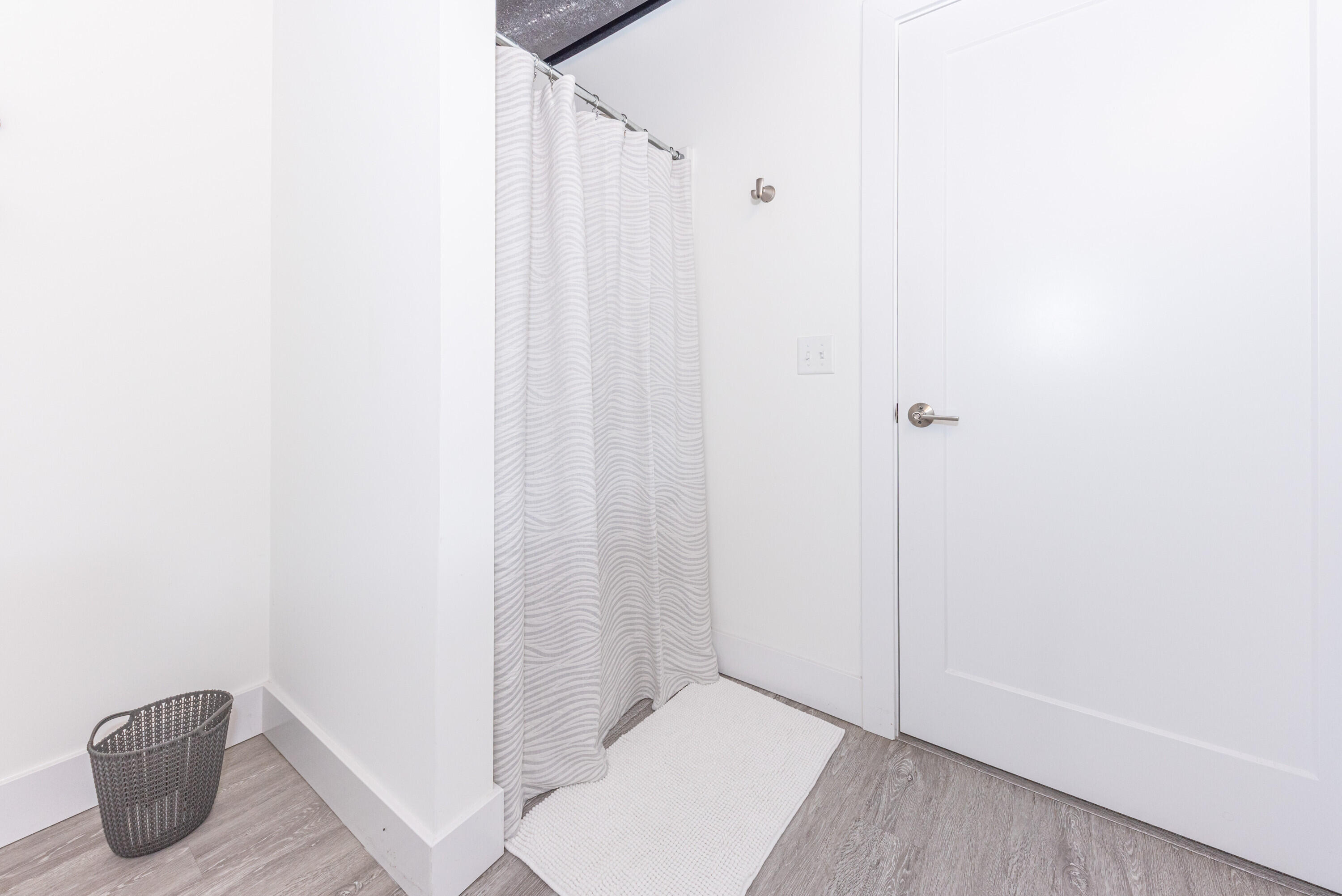 1005 Newport Road Ann Arbor, MI 48103 - Photo 29 of 36 072_81