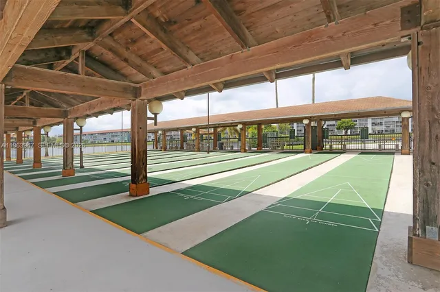 $160,000 | 1301 Southwest 135th Terrace, Unit 413J, Pembroke Pines, FL 33027