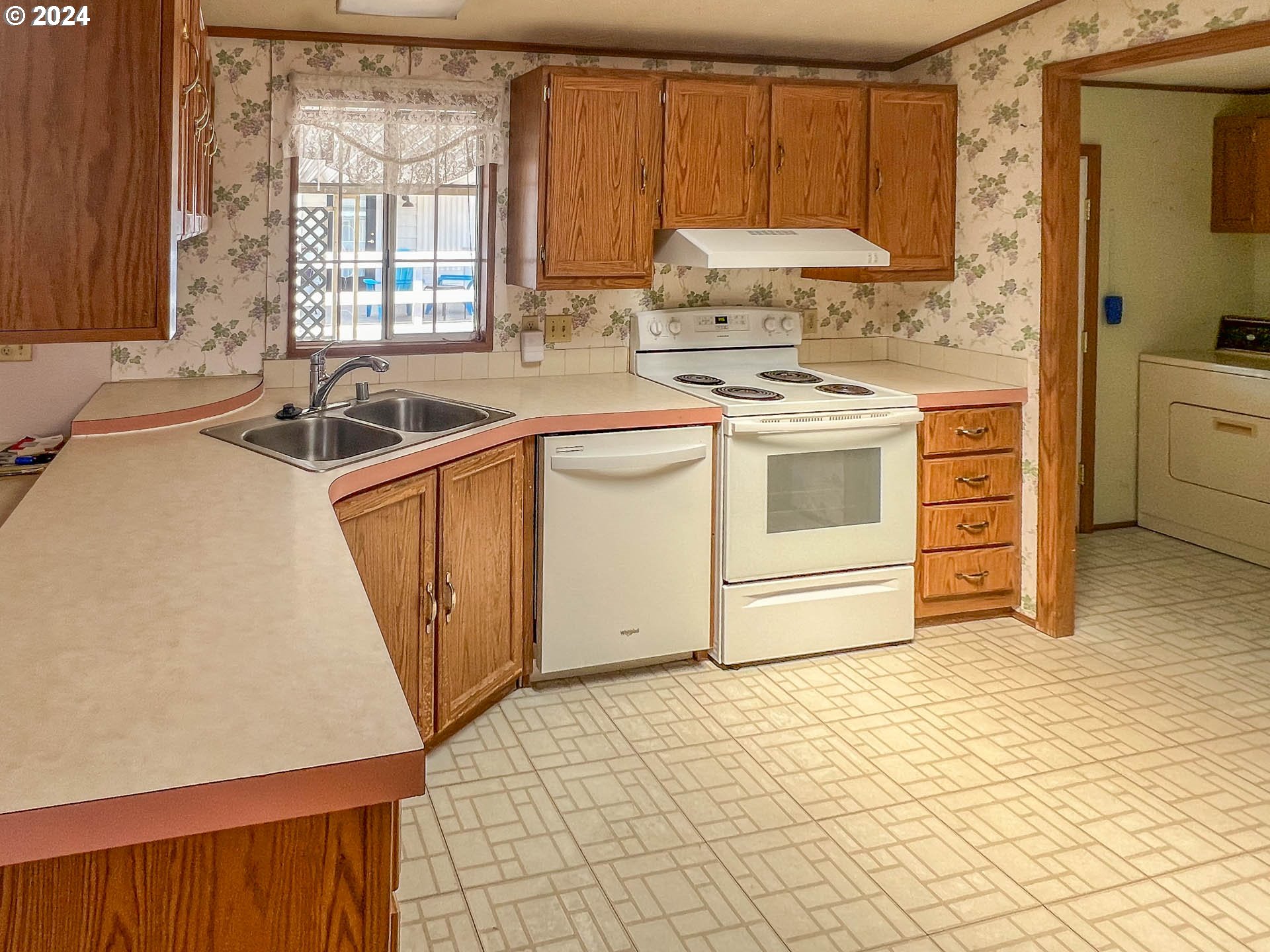 504 Shadow Ranch Lane Roseburg, OR 97470 - Photo 12 of 34 Gallery Image 12