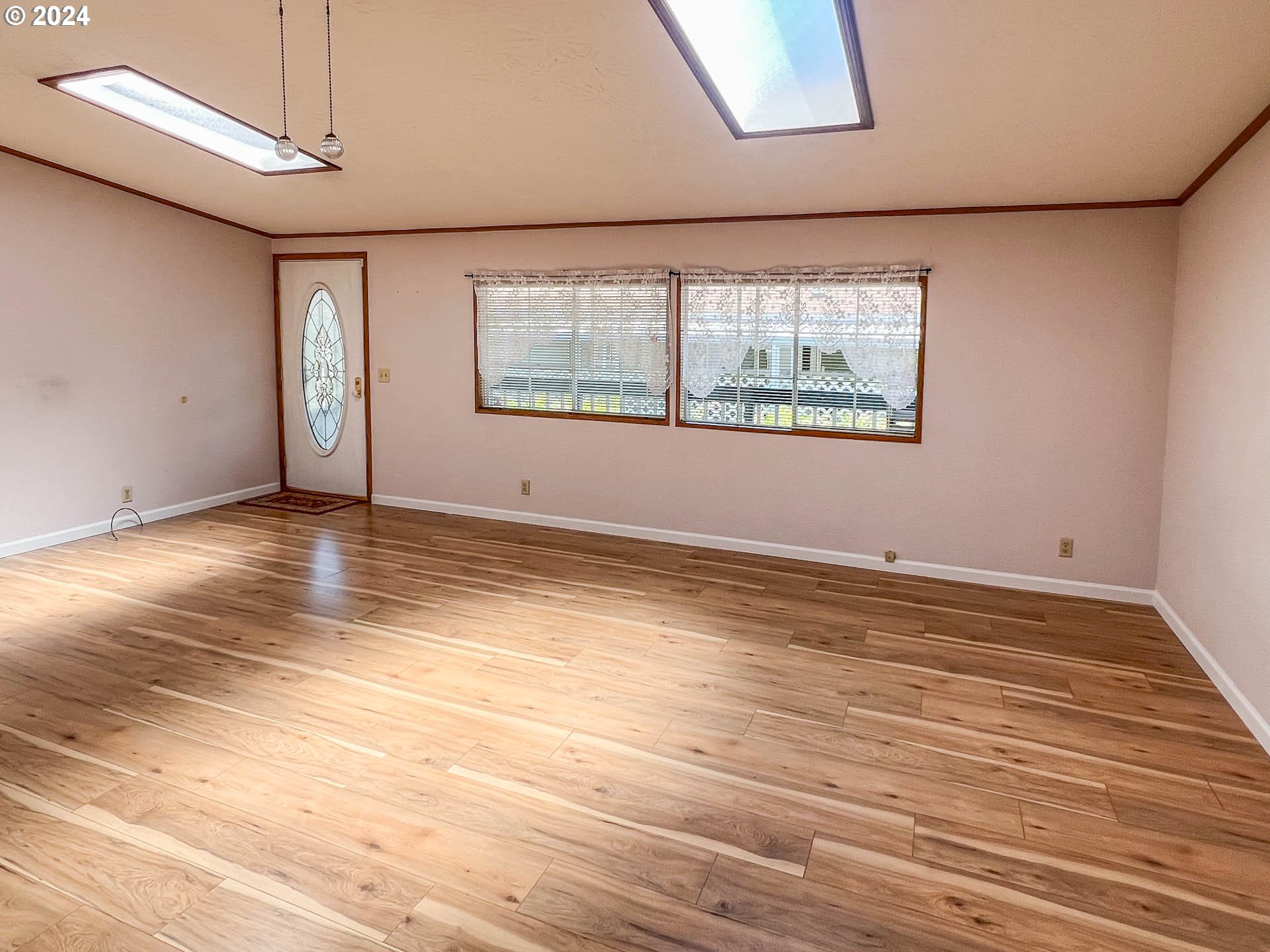 504 Shadow Ranch Lane Roseburg, OR 97470 - Photo 6 of 34 Gallery Image 6