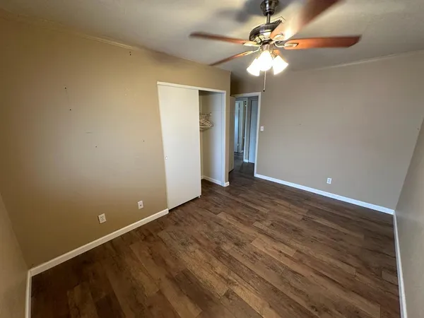 $1,895 | 18202 North 33rd Avenue, Phoenix, AZ 85053