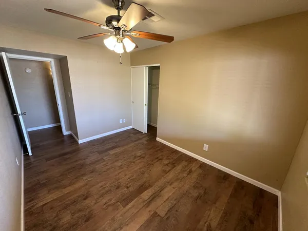 $1,895 | 18202 North 33rd Avenue, Phoenix, AZ 85053