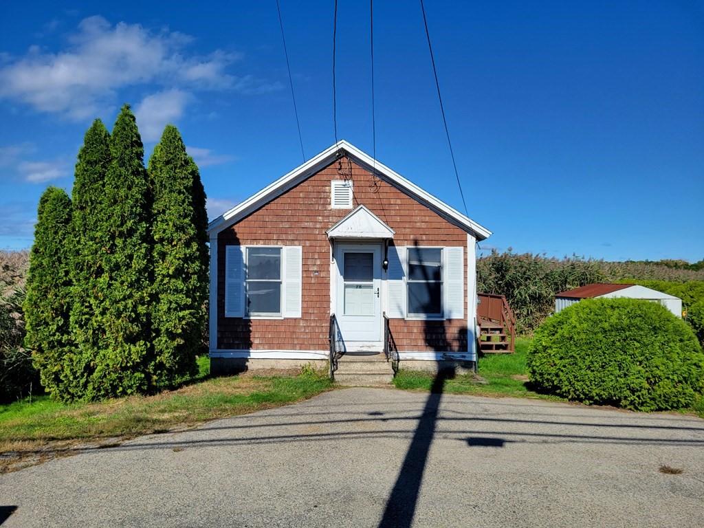 78 Bridge Road Salisbury, MA 01952 - Photo 1 of 3 Gallery Image 1