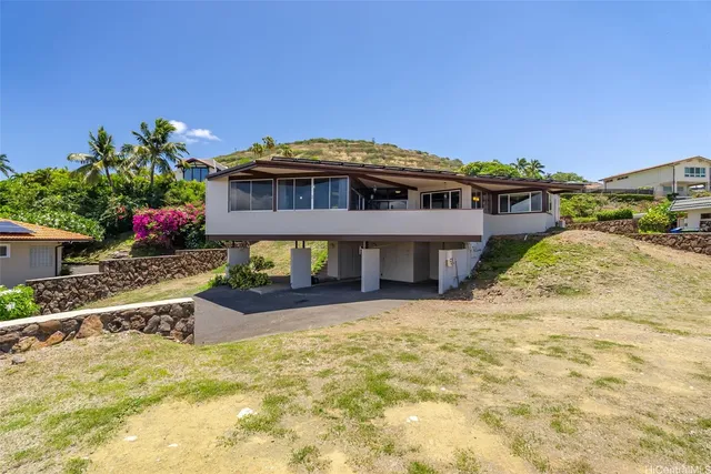 $2,950,000 | 47 Poipu Drive, Honolulu, HI 96825