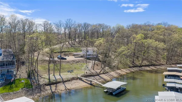$765,000 | 261 Highline Drive, Lake Ozark, MO 65049