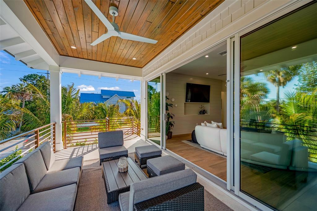 401 77th Street Holmes Beach, FL 34217 - Photo 21 of 92