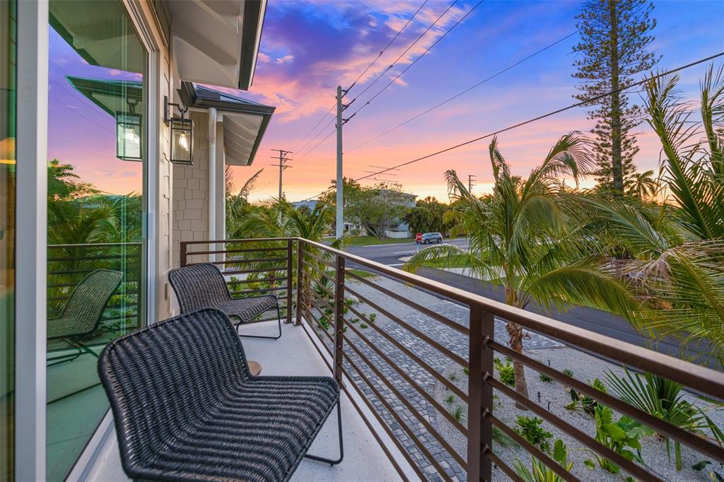 401 77th Street Holmes Beach, FL 34217 - Photo 27 of 92