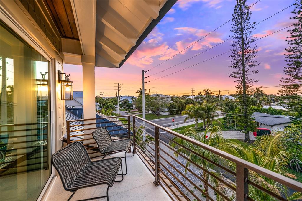 401 77th Street Holmes Beach, FL 34217 - Photo 33 of 92