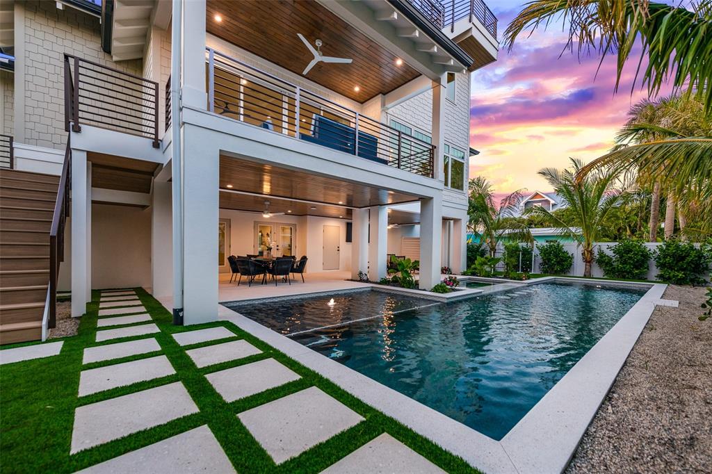 401 77th Street Holmes Beach, FL 34217 - Photo 51 of 92