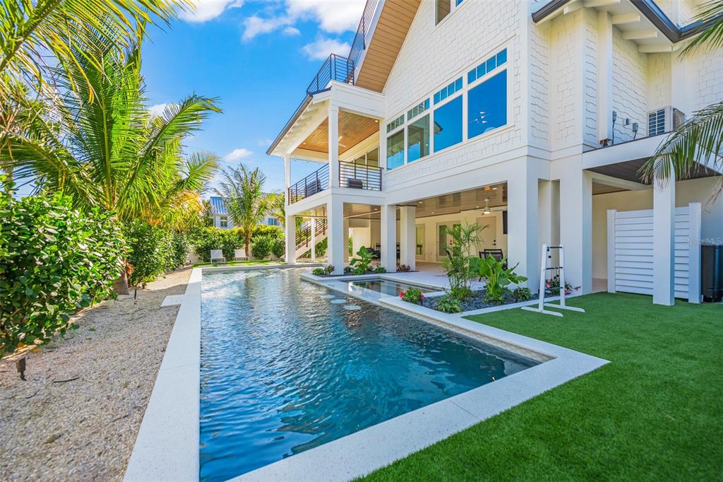 401 77th Street Holmes Beach, FL 34217 - Photo 65 of 92