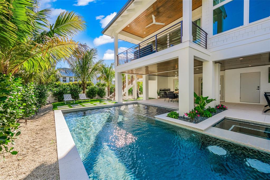 401 77th Street Holmes Beach, FL 34217 - Photo 67 of 92