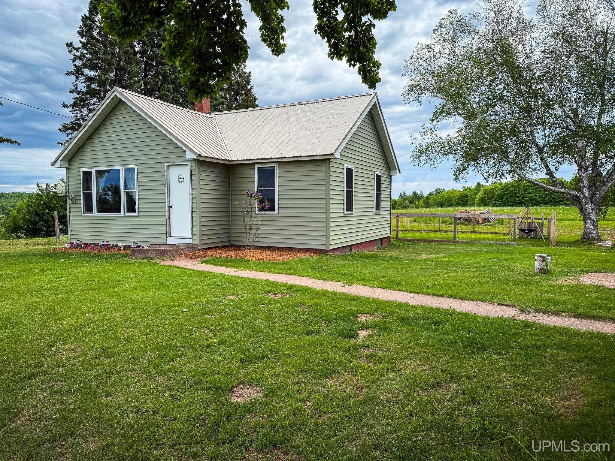 N 9612 South Johnson Road Bessemer, MI 49911 - Photo 2 of 55