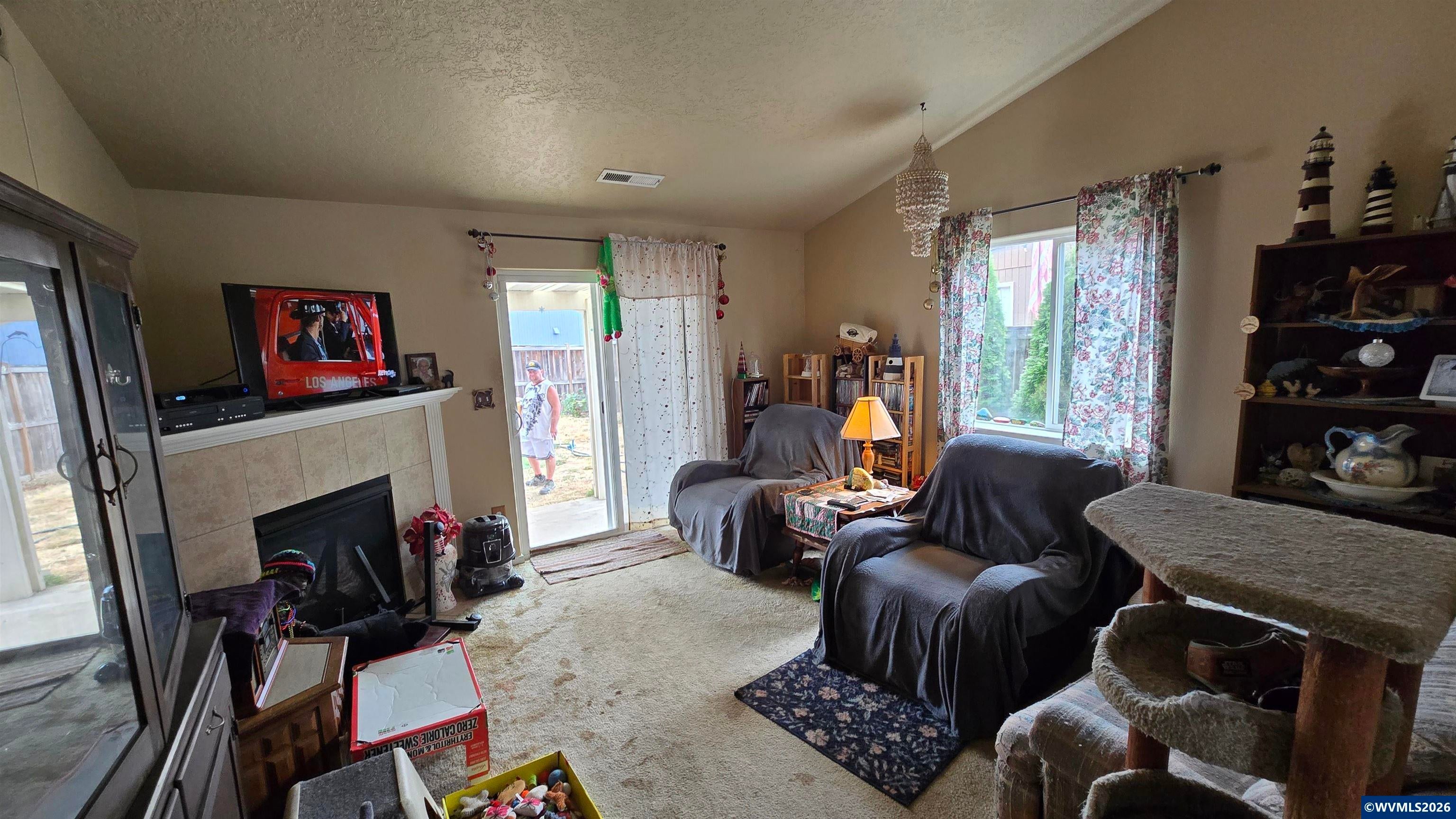 345 Clover Ridge Road Northeast Albany, OR 97322 - Photo 7 of 13 Gallery Image 7