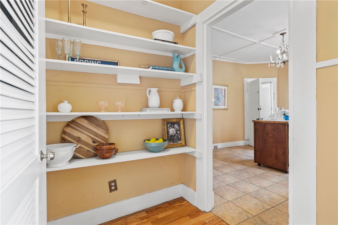 216 Spring Street Newport, RI 02840 - Photo 14 of 48