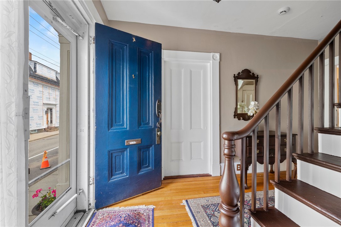 216 Spring Street Newport, RI 02840 - Photo 28 of 48