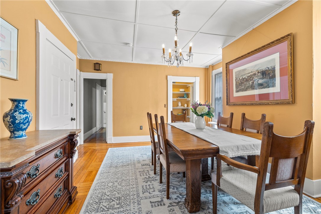 216 Spring Street Newport, RI 02840 - Photo 7 of 48