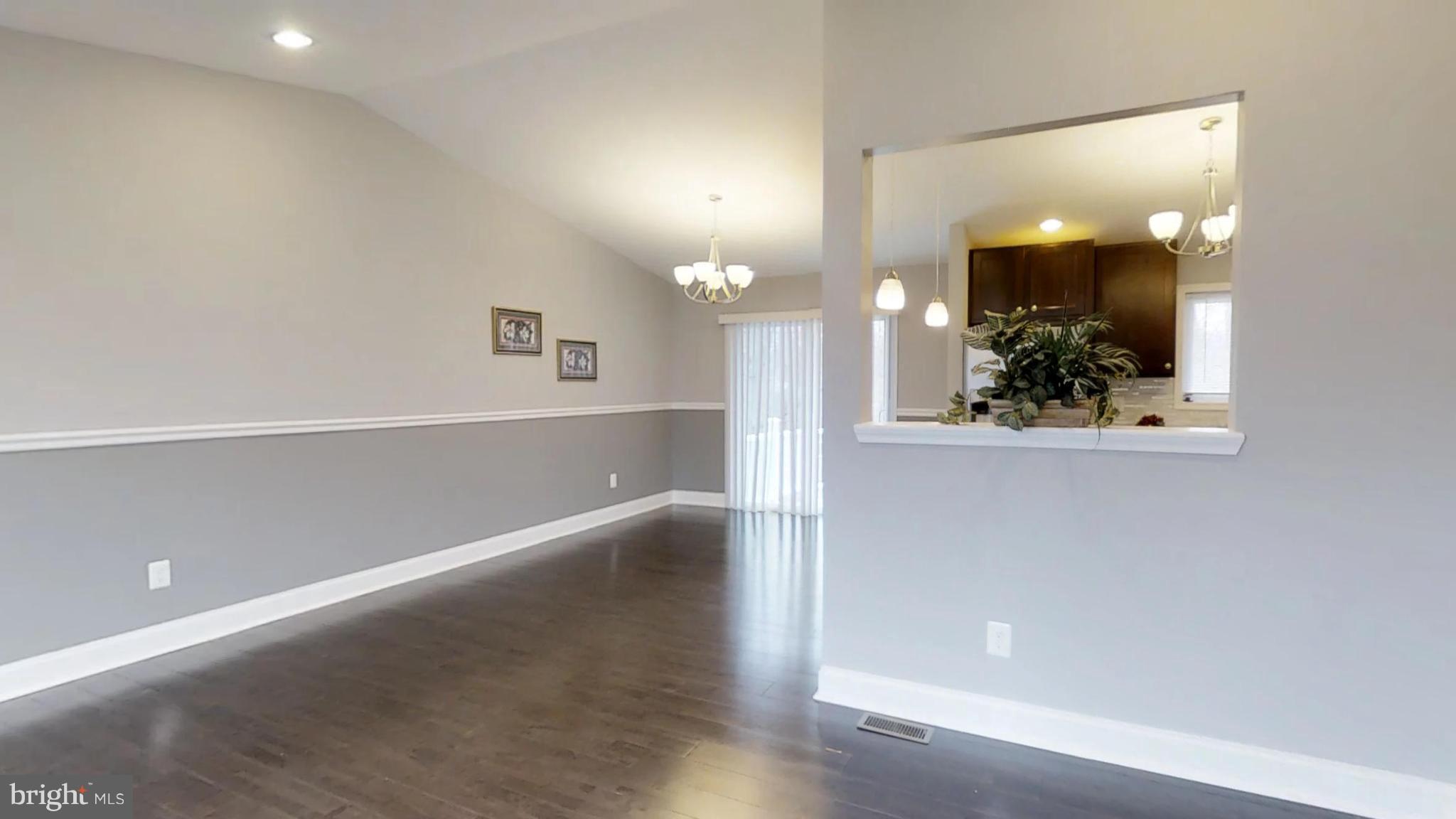 4755 Byron Road Baltimore, MD 21244 - Photo 17 of 26 Living Room