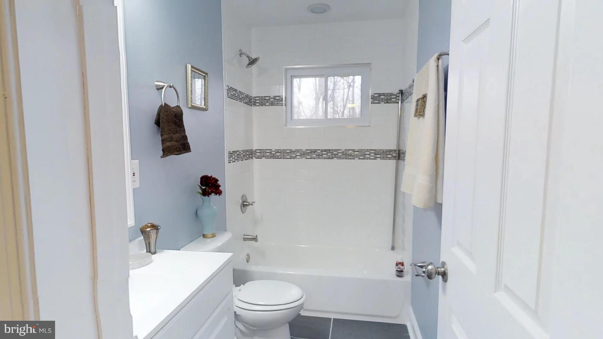 4755 Byron Road Baltimore, MD 21244 - Photo 20 of 26 Bath