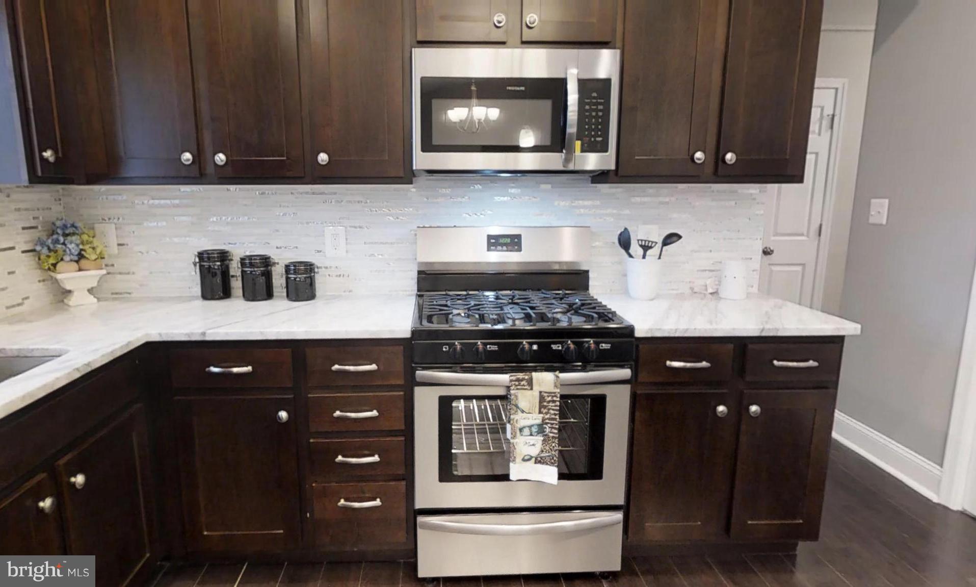 4755 Byron Road Baltimore, MD 21244 - Photo 3 of 26 Kitchen