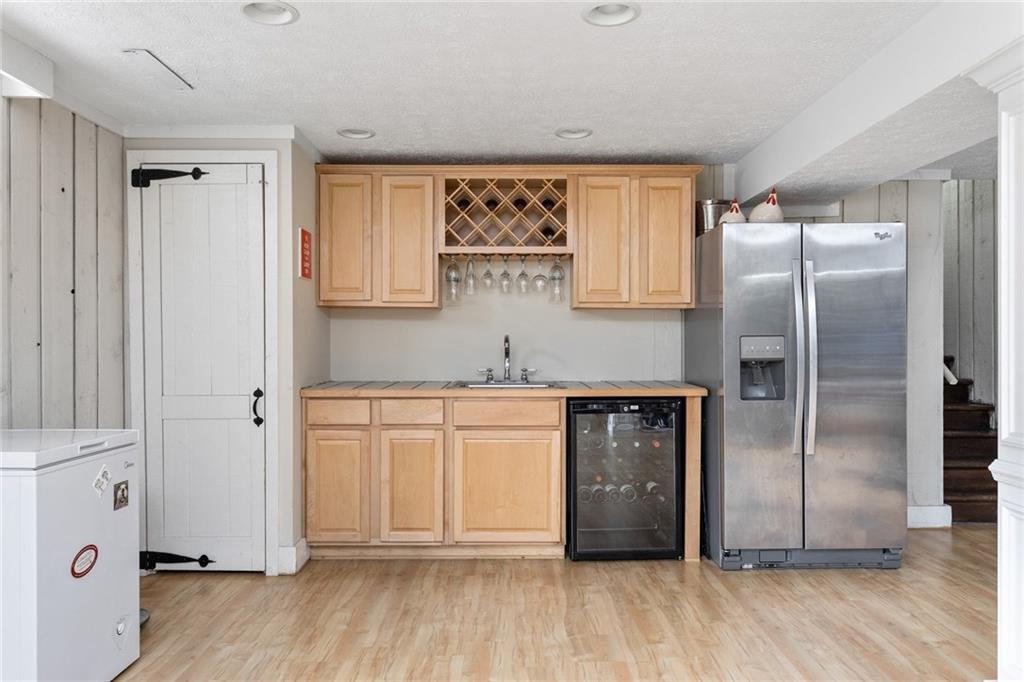 6450 Johnson Road Indianapolis, IN 46220 - Photo 25 of 37 Gallery Image 25