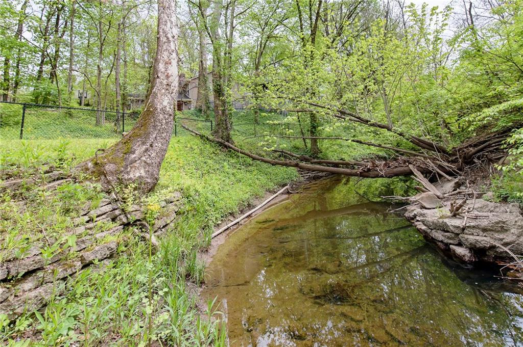 6450 Johnson Road Indianapolis, IN 46220 - Photo 32 of 37 Gallery Image 32