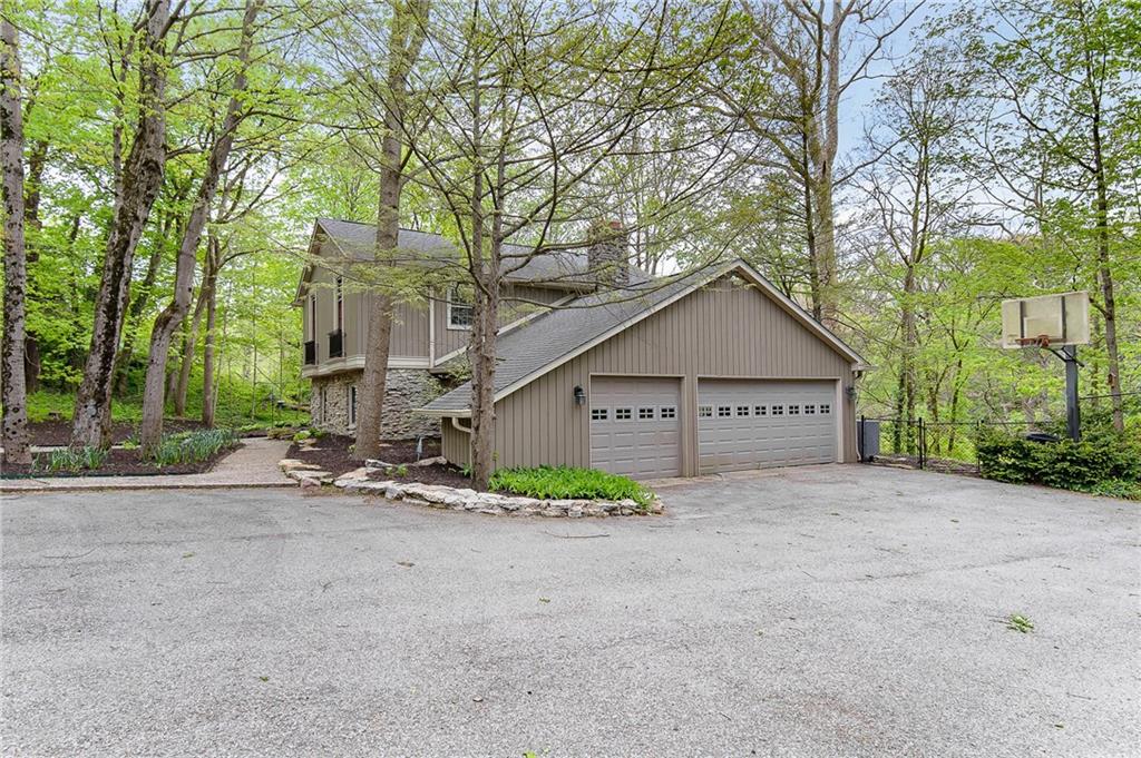 6450 Johnson Road Indianapolis, IN 46220 - Photo 33 of 37 Gallery Image 33