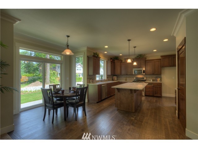 4730 Northeast 24th Street Renton, WA 98059 - Photo 11 of 20