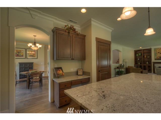 4730 Northeast 24th Street Renton, WA 98059 - Photo 10 of 20