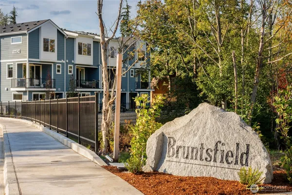 $714,900 | 14424 Madison Way, Unit C5, Lynnwood, WA 98087