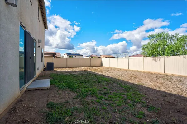 $3,800 | 574 Feeder Street, Hemet, CA 92543