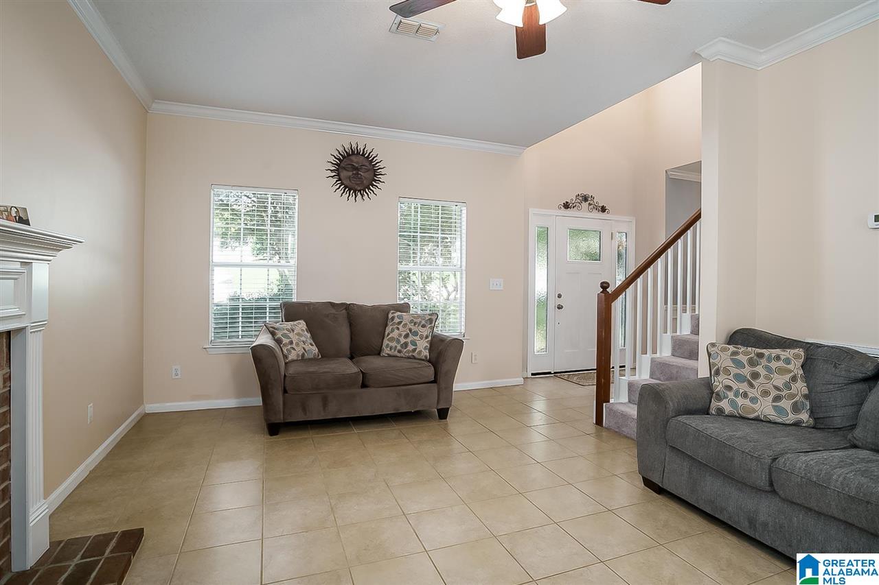 101 Brook Circle Pelham, AL 35124 - Photo 5 of 23
