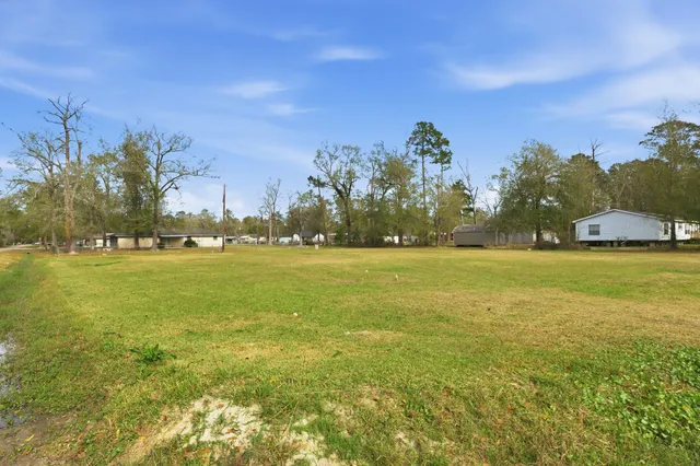 a view of an ocean view