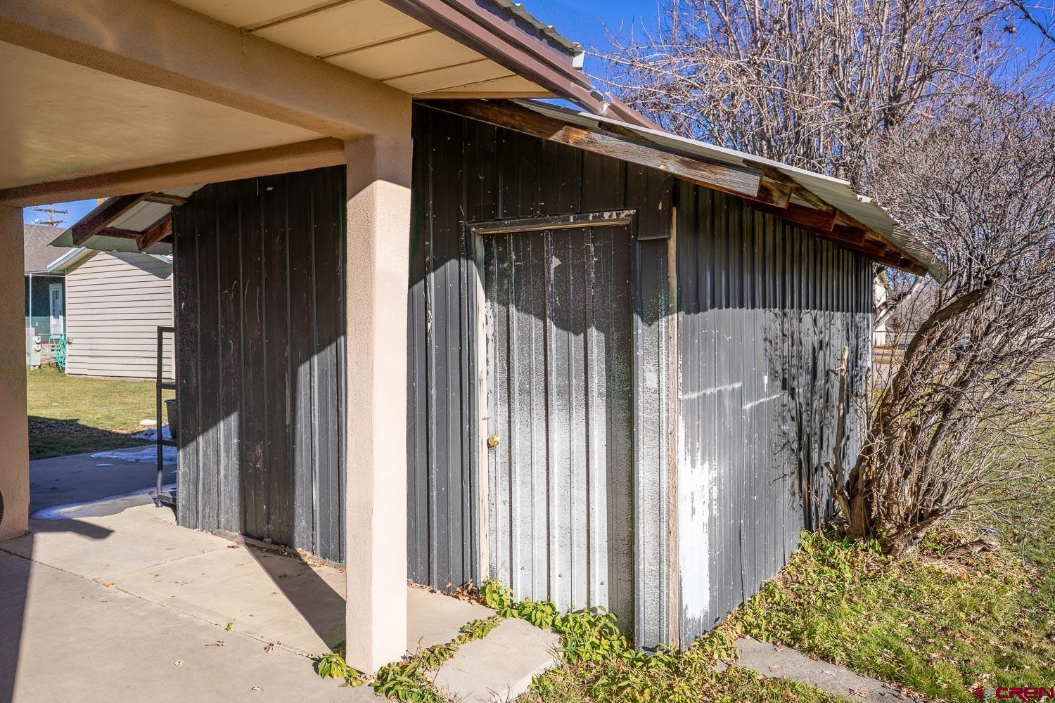 120 Browning Avenue Ignacio, CO 81137 - Photo 28 of 36 a backyard of a house